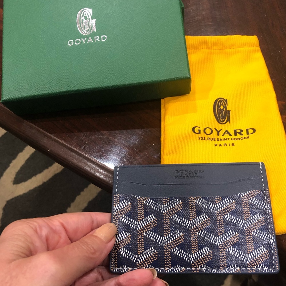 Card wallet